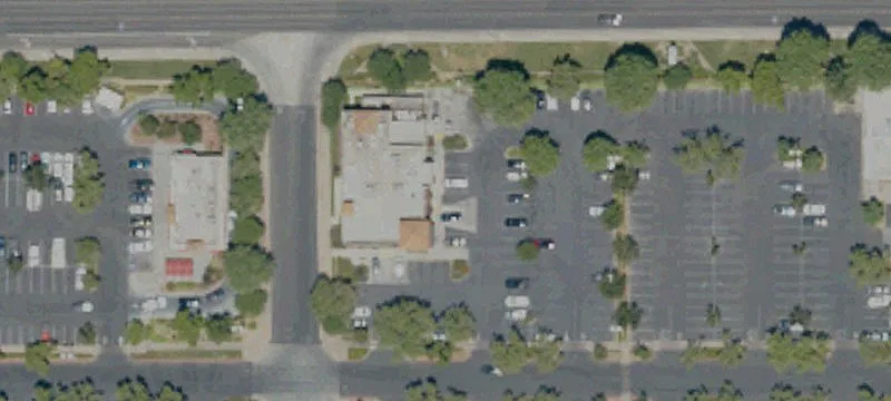 Freestanding Retail Building at Intersection