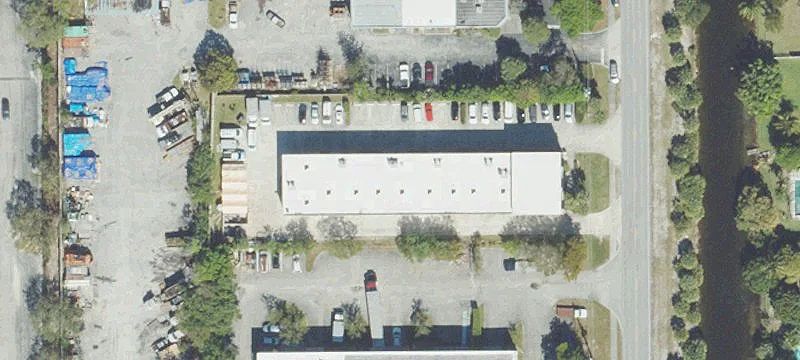 Industrial Warehouse Bay Building