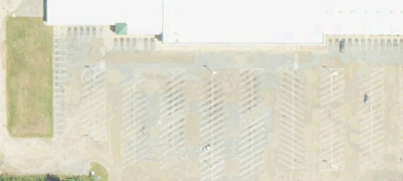 Commercial Land with Traffic Light Access