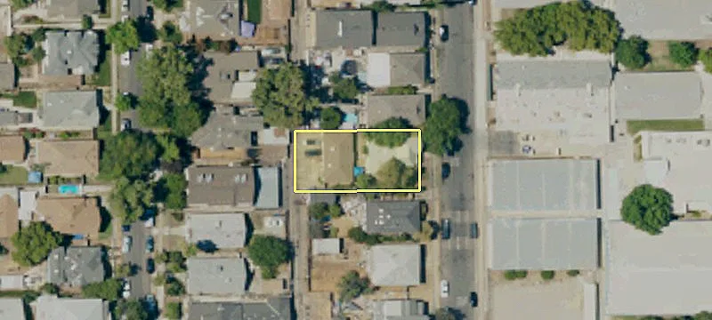 Triplex with Detached Front Home