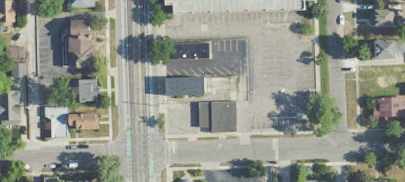 Renovated Mixed-Use Retail/Office Space