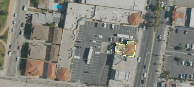 Inline Retail Suite at Shopping Center
