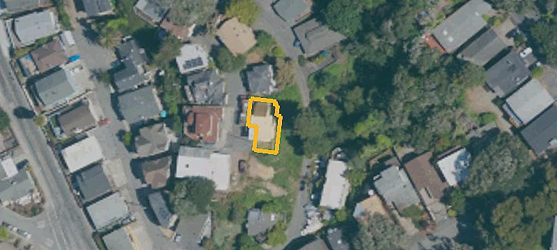Single-Family Home Lot on Cul-de-Sac