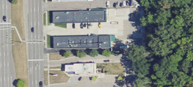 Warehouse and Auto Shop with Loading