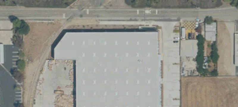 Freestanding Distribution Center