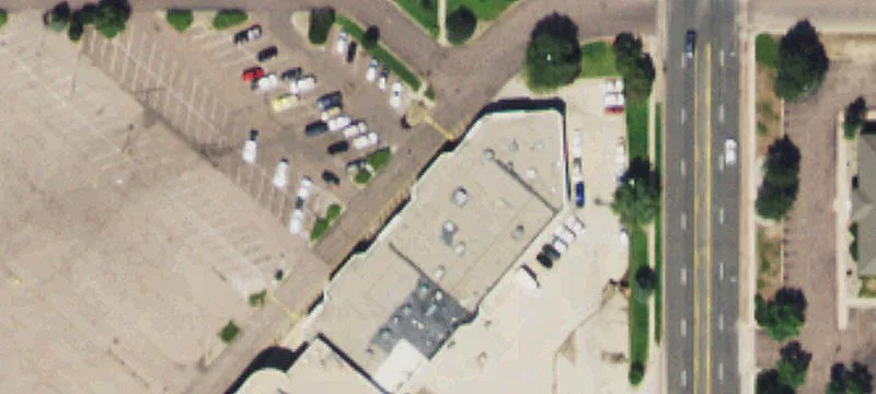 Retail Strip Center Storefronts