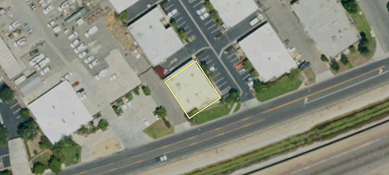 Freestanding Flex Warehouse