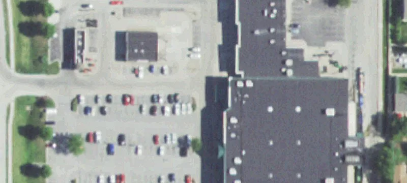 Retail Space in Shopping Center
