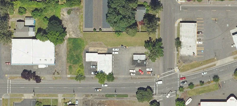Two-Tenant Retail Investment with Re-Roof