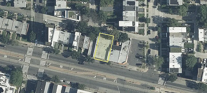 Mixed-Use Building with Retail Tenancy