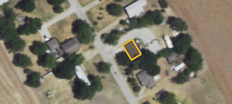 Open-Layout Residential Land Acreage