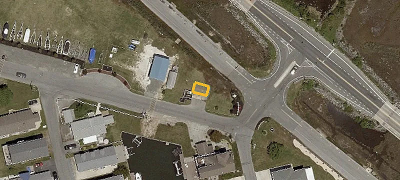 Partially Cleared Homebuilding Lot