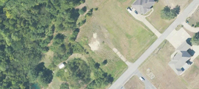 Level Lakefront Homesite