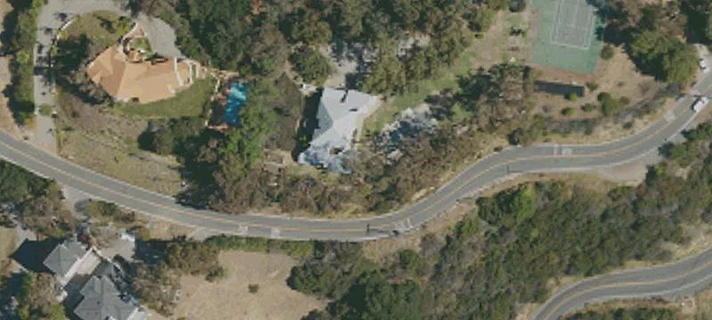 Rebuildable Estate Land Parcel