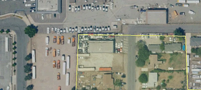 Auto Shop with Three Roll-Up Doors