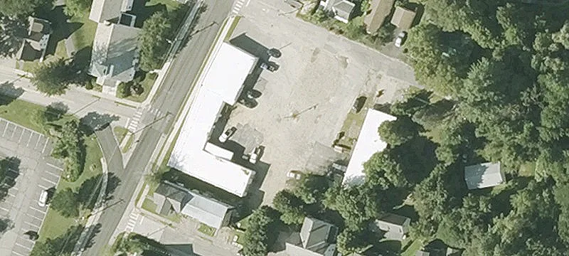 Two-Building Auto Repair Property
