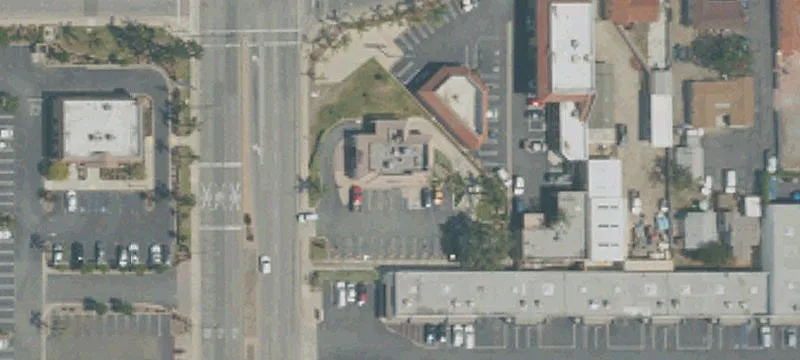 Retail/Office Space in Market Center