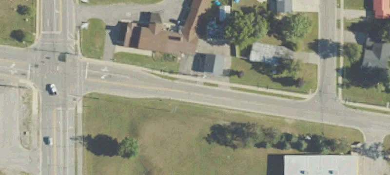 Remodeled Flex Property with Warehouse