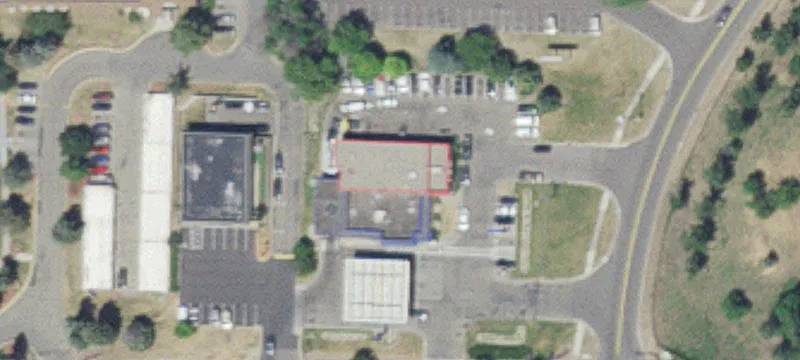 Leased Corner Convenience and Auto Repair