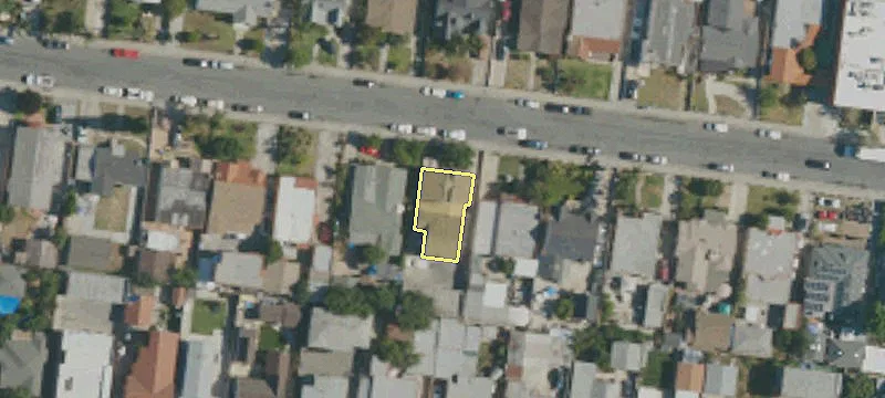 Triplex with Detached 3-Car Garage