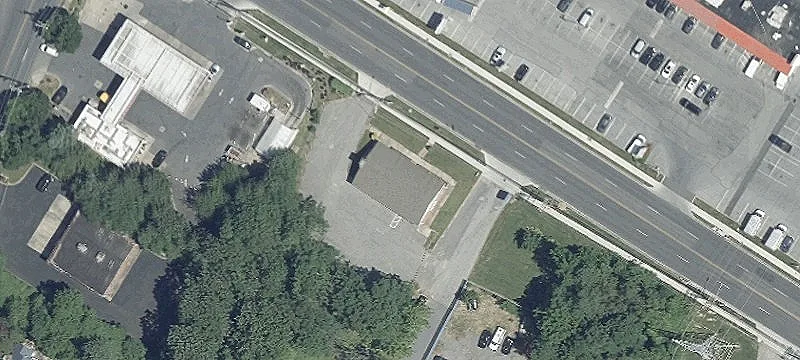 Multi-Use Retail and Office Building