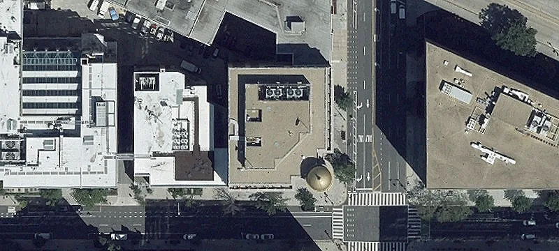 Class A Office Building with Landmark Architecture