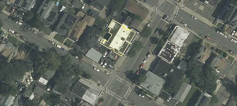 Direct-Access Retail Storefront