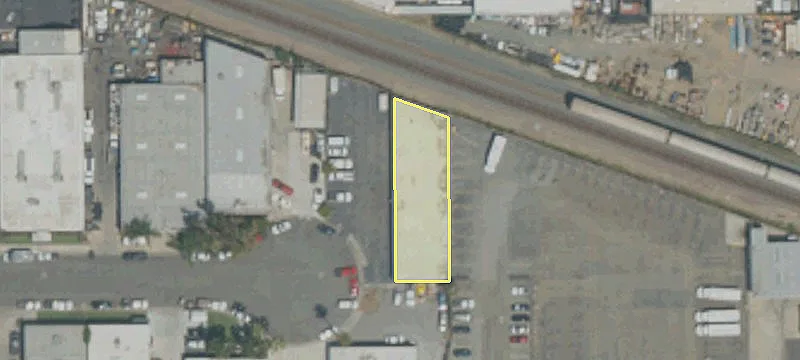 Shallow Bay Industrial Building