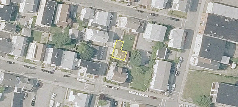 Renovated Duplex with Two 3BR Units