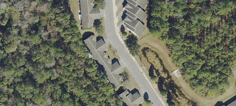 Specialty Parcel with 1,000' Frontage