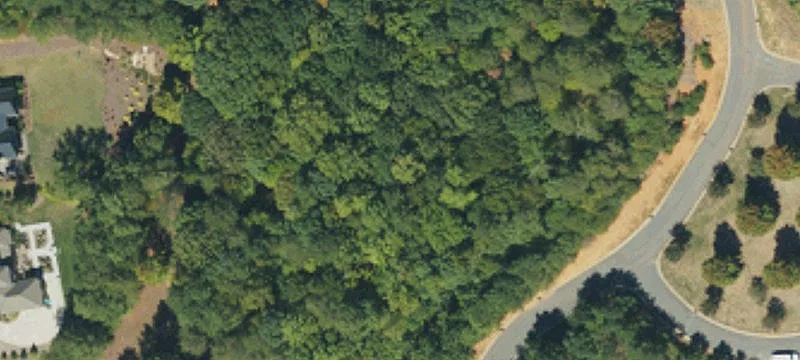 Waterfront Lake Community Land Lot