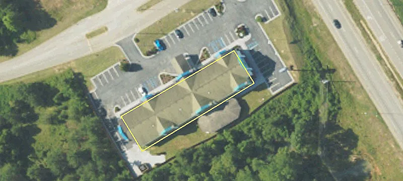 Hotel with Updated Guest Rooms