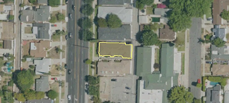 Four-Unit Apartment Building