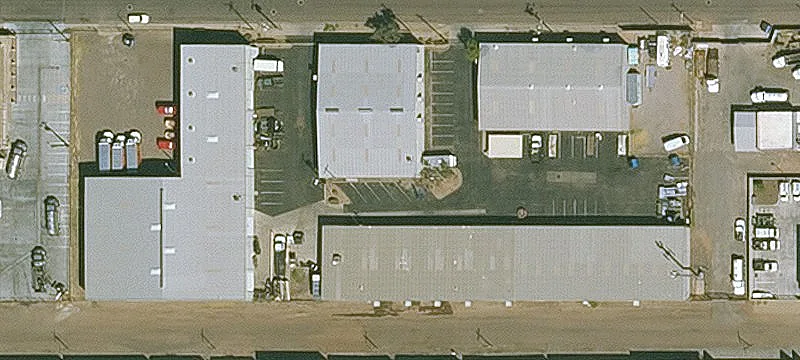 Small Bay Industrial Warehouse Space