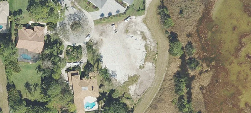 Vacant Estate Lot in Private Club