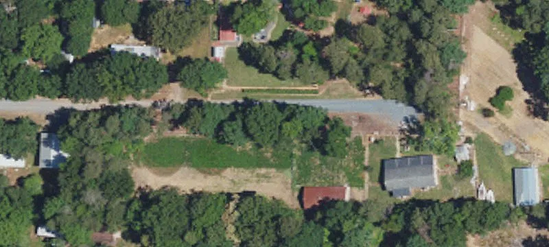 Lake-Adjacent Residential Building Lot