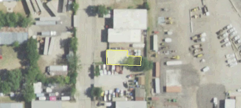 Freestanding Office-Warehouse Building