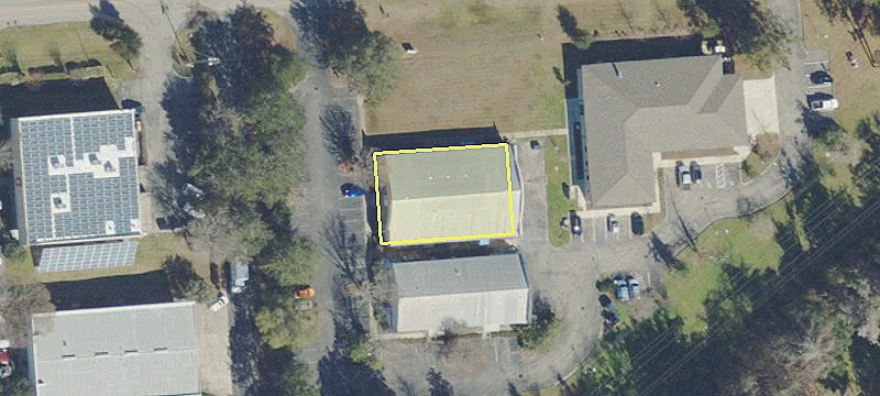 Net-Leased Office Warehouse Investment