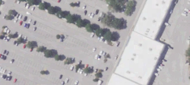 Retail Pad Sites in Shopping Center