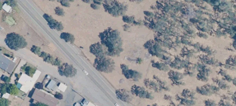Fully Fenced Multi-Parcel Acreage