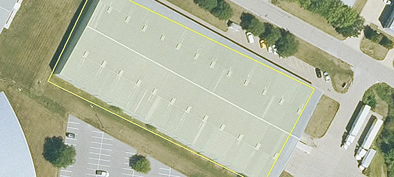Shared Warehouse Space with Dock Doors