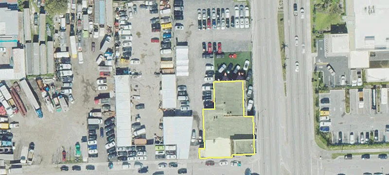 Auto and Boat Dealership Facility