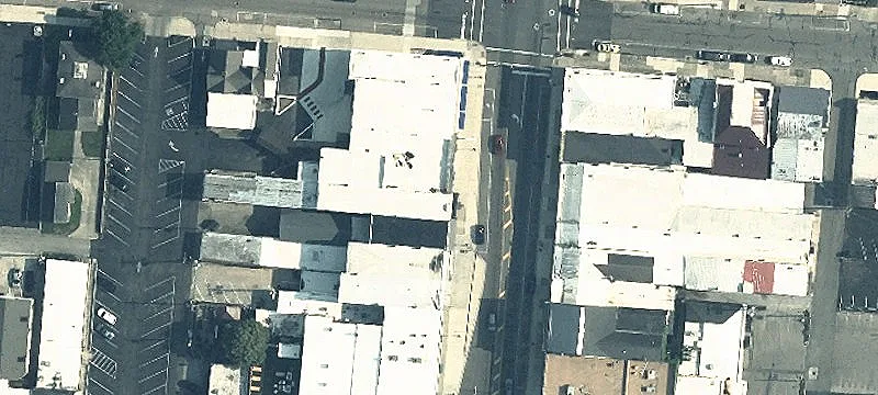 Four-Level Retail and Office Building