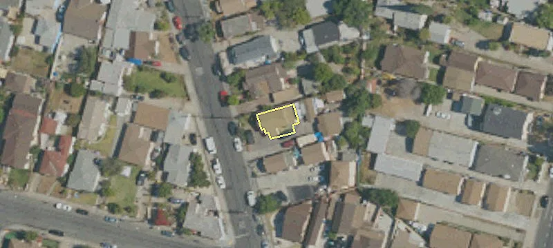 Triplex with On-Site Parking