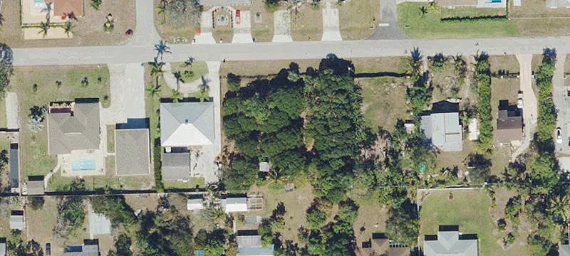 Buildable Double-Frontage Lot