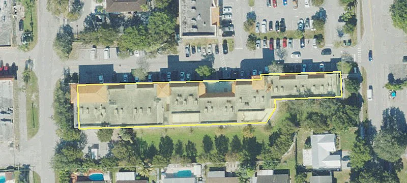 Built-Out Retail/Office at Plaza