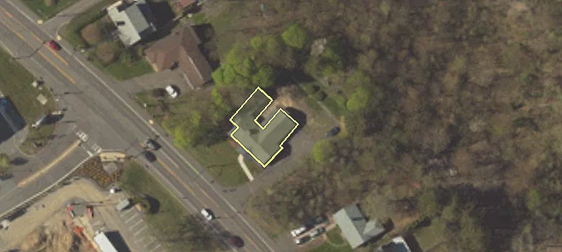 Mixed-Use Retail and Warehouse Building
