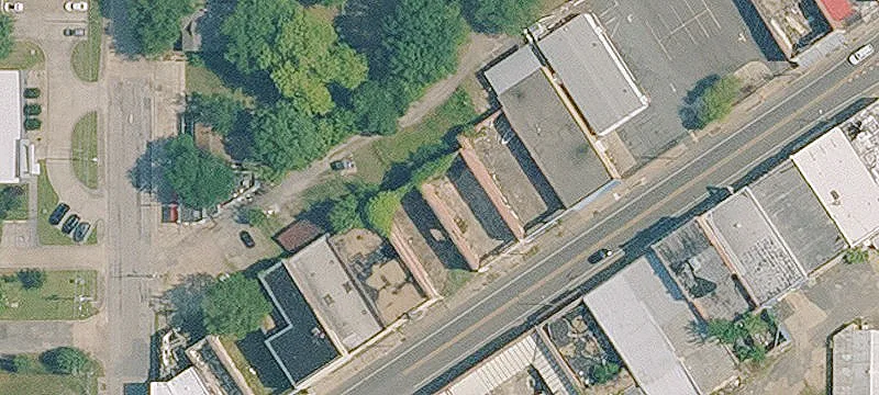 Office Building with Private Parking