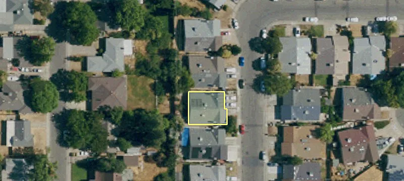 Move-In Ready Half-Plex Residence