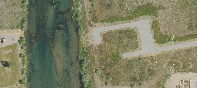Buildable Horse-Friendly Land Parcel